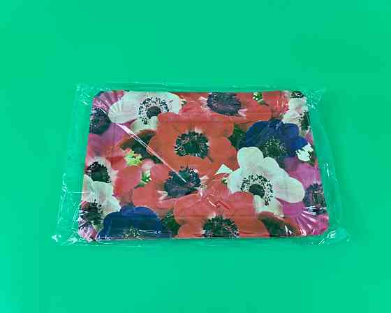 Тарелки праздничные бумажные 15* 22см