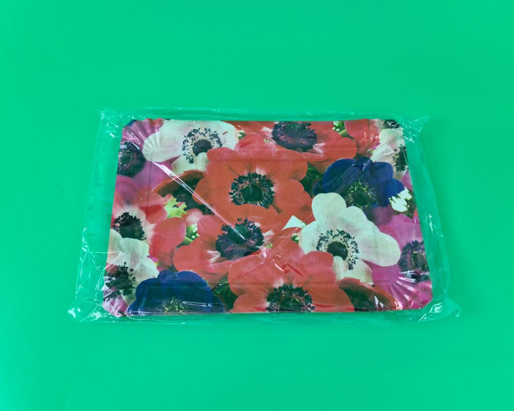 Тарелки праздничные бумажные 15* 22см