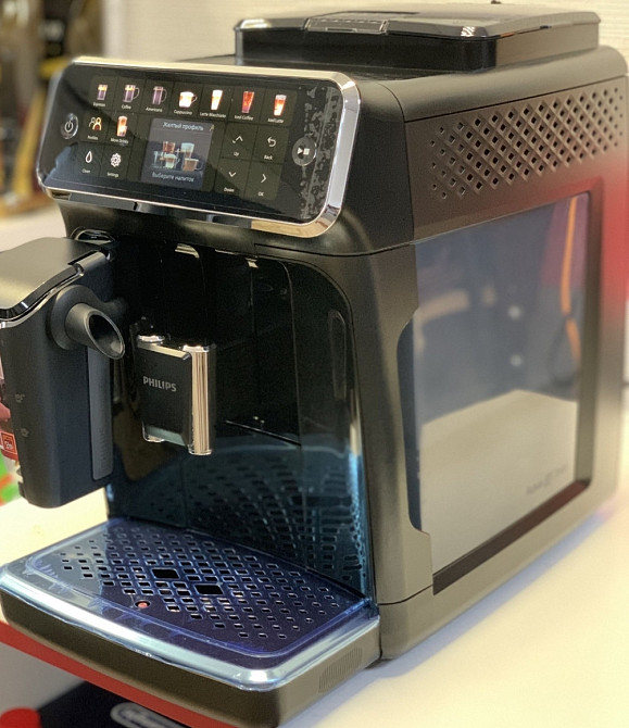 Кофемашина без пробега Philips 5500,витринный вариант ,ГАРАНТИЯ-1 год. Київ - фото 5