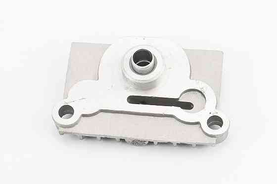 Кришка головки циліндра права (з боку свічки запалювання) тип, 2 Киев