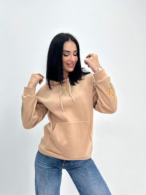 Утепленный худи с патриотическим принтом 