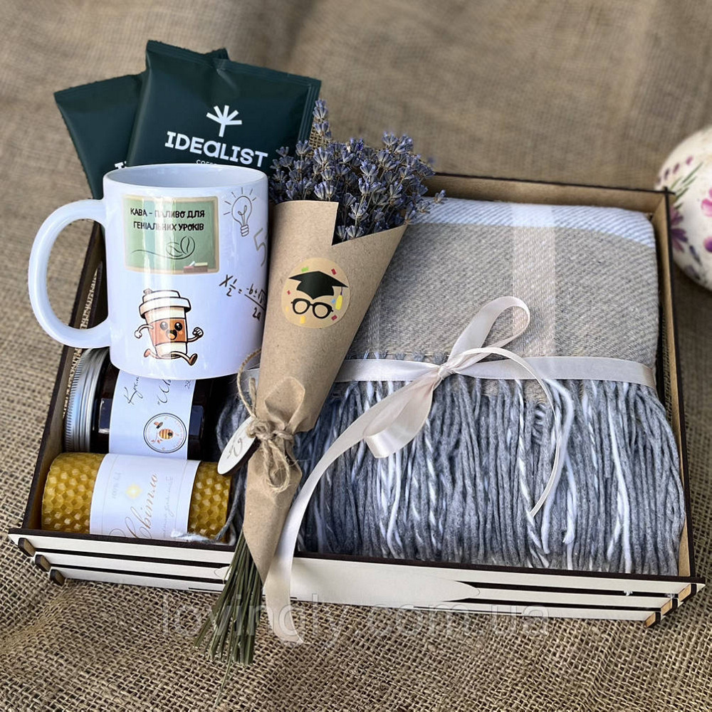 Подарочный набор для учителя в деревянном боксе с пледом и кофе Ирпень - изображение 2