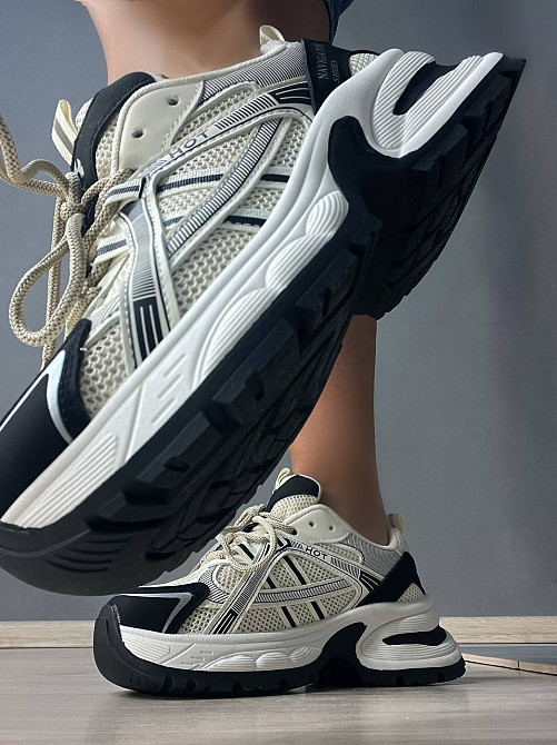 Кросівки жіночі Navigator 4001-1 з сіткою та екошкірою висока підошва білі з чорним, 40, 24,5 см Київ - фото 16