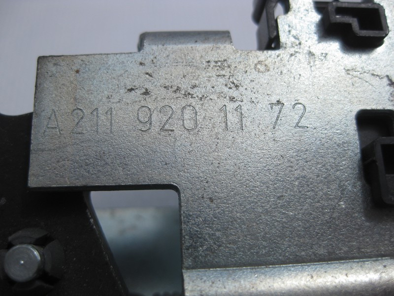 Mercedes-Benz  A2119201172 Лівий замок відкидної спинки заднього сидіння без ручки E-Class W211 Одеса - фото 3
