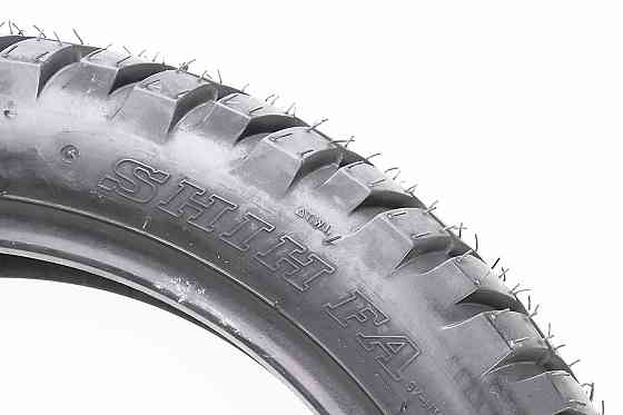 Шина 110/90-16 безкамерна, шипована SV-H302 Киев