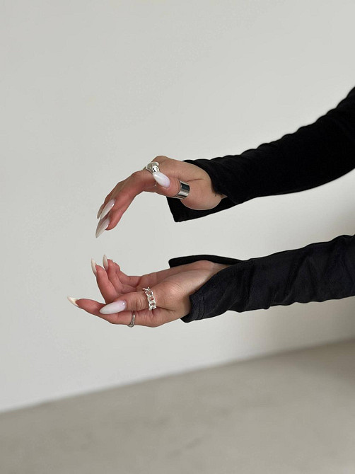 Женское праздничное элегантное велюровое мини-платье Одесса - изображение 5