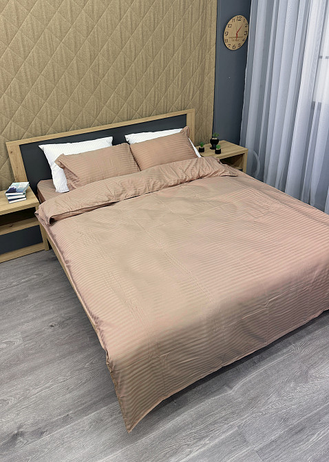 Комплект постільної білизни Страйп-сатин Полуторний з простирадлом на резинці 140х200х25, підковдра 150х220, 2 наволочки 70х70 Мокко (88-206) Київ - фото 4