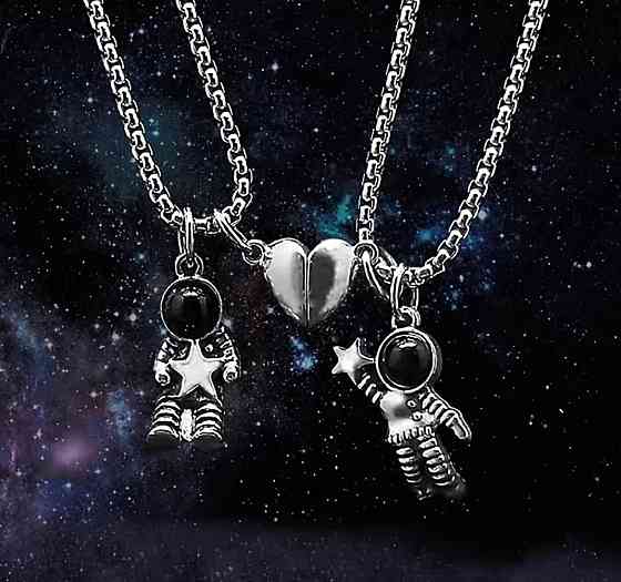 Парные кулоны космонавты магнитные на цепочке, подвески для влюбленных Киев