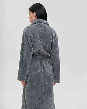 Теплий однотонний жіночий халат Nicoletta Queen — Велюрсофт 94118 XL Київ