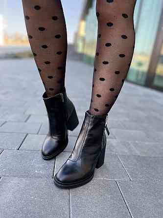 Lexi Черевики жіночі Lexi чорні натуральна шкіра каблук 9см (2718) Коломия