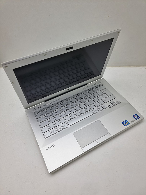 Ноутбук SONY PCG-41218M i5-2410M\4\0\ATI HD6470M АКБ- (товар вживаний) Луцьк - фото 1