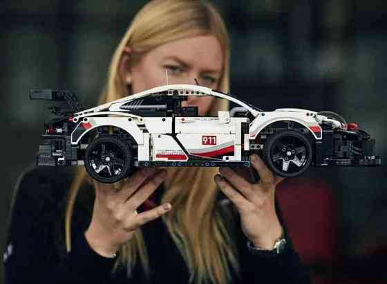 Конструктор Technic Porsche 911 с двигателем и пультом управления 1580 деталей совместим с lego лезвия (42196) Киев