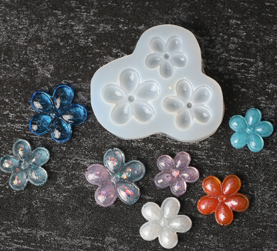 Молд из силикона Цветочки 75 на 68 мм серый Киев