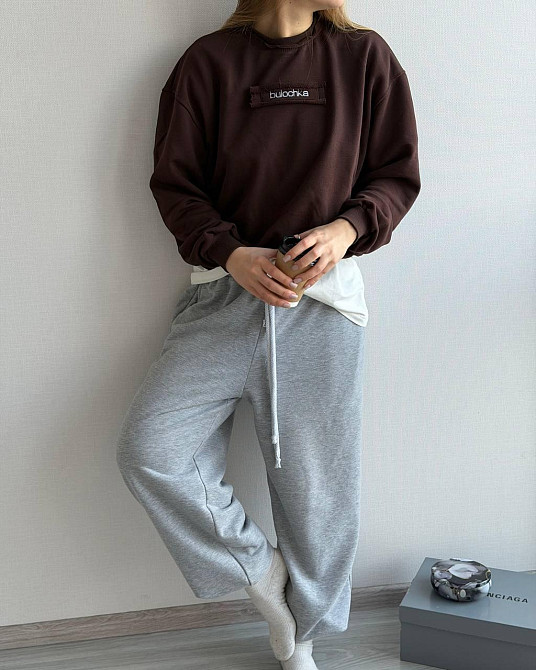 Жіночий оверсайз світшот з написом "Bulochka" турецька петля Шоколад Одеса - фото 5