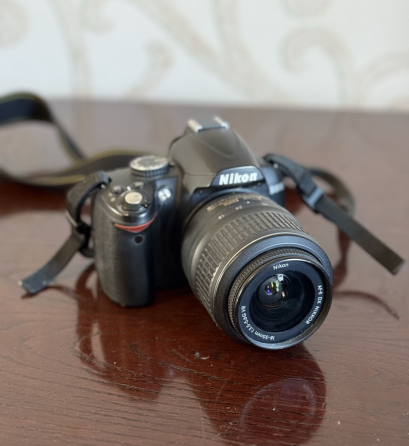 Фотоаппарат Зеркальный NIKON D3000+18-55mm. Киев