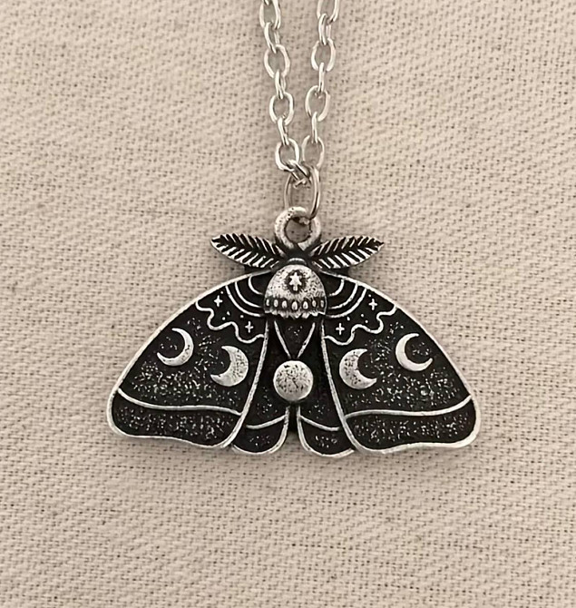 Кулон метелик з місяцями сріблястий намисто з підвіскою метелик готичний стиль 46+5 см Київ - фото 3