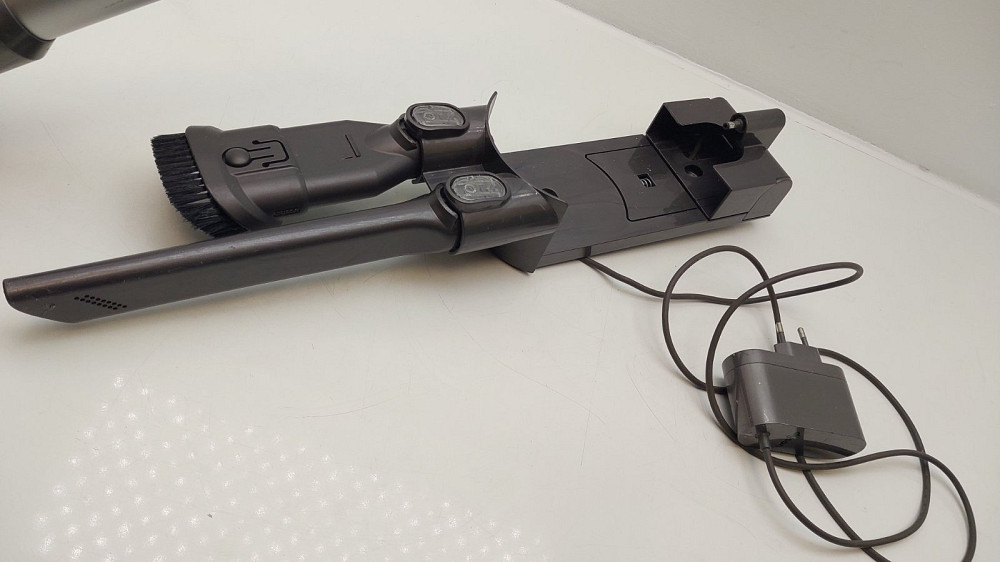 Акумуляторний пилосос Dyson V6 Slim Origin (товар вживаний) Луцьк - фото 2