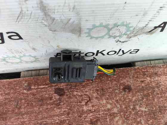 Блок керування обігрівом сидіння VW Golf V 2003-2008 (1K0959772) Ковель