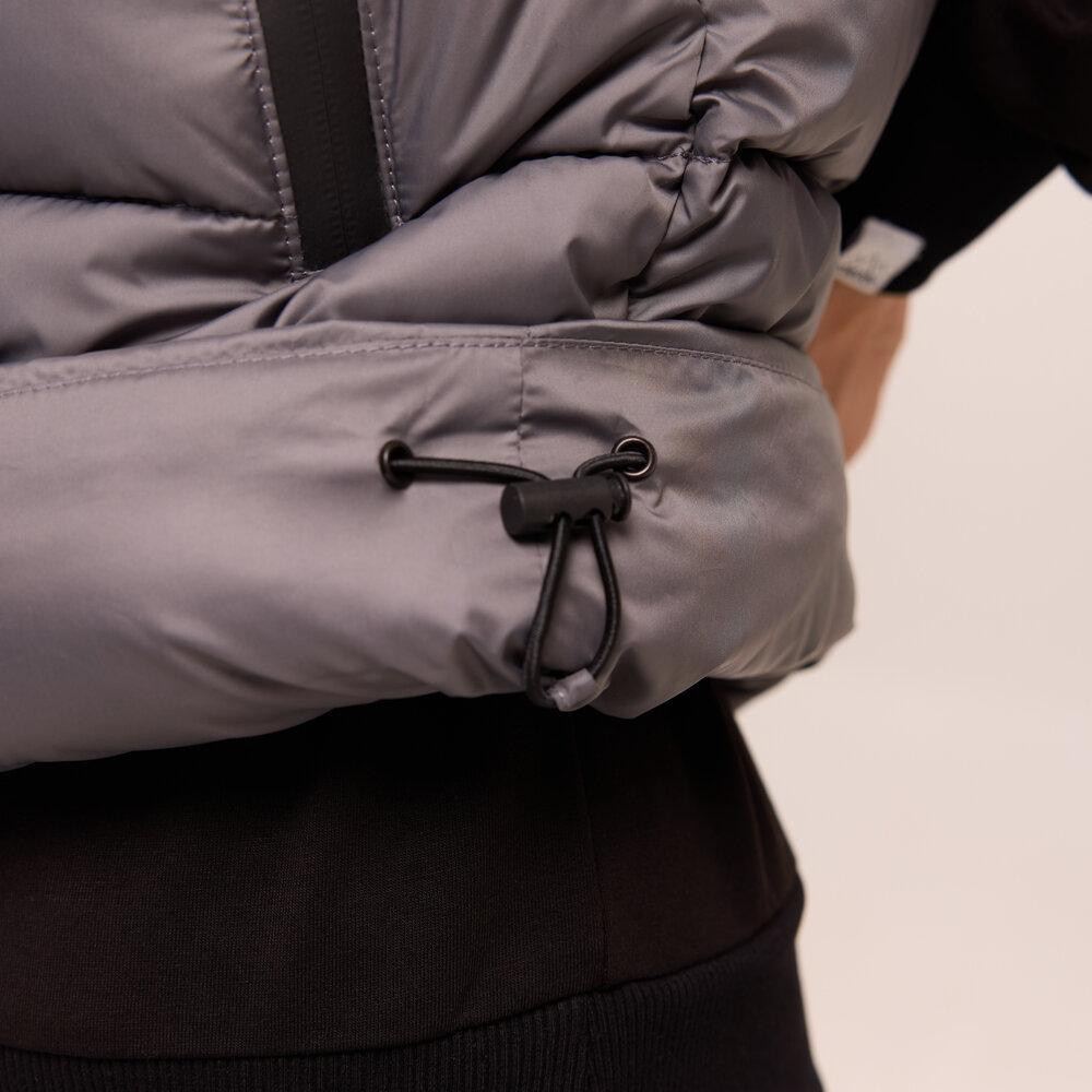 Темно-сіра жилетка для чоловіків з плащівки Pobedov Puffer Київ - фото 4