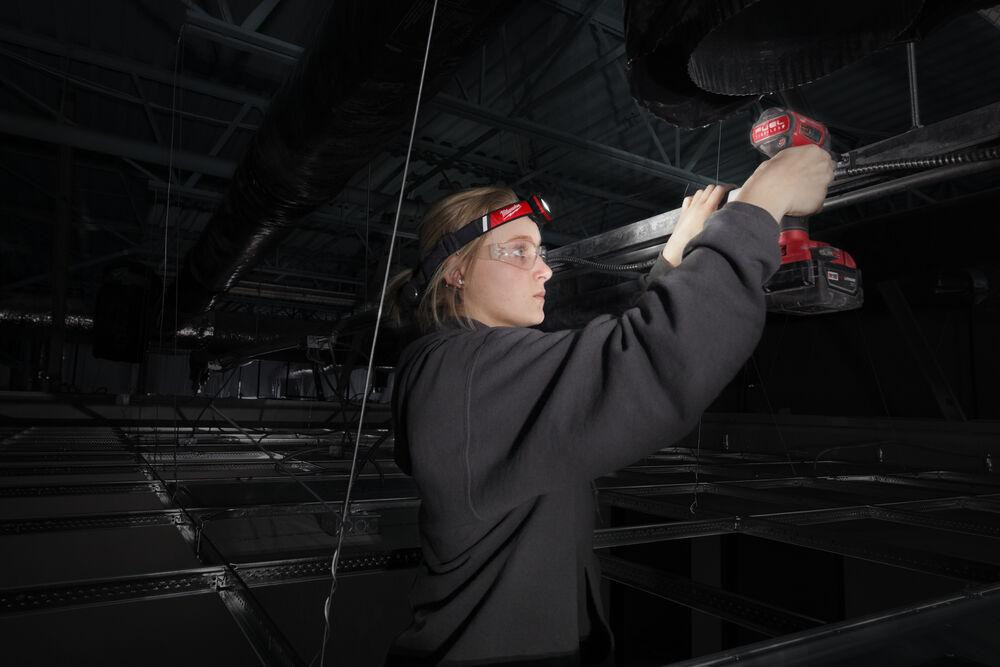 Ліхтар світлодіодний акумуляторний налобний MILWAUKEE, L4 HLRP-301 Одеса - фото 2