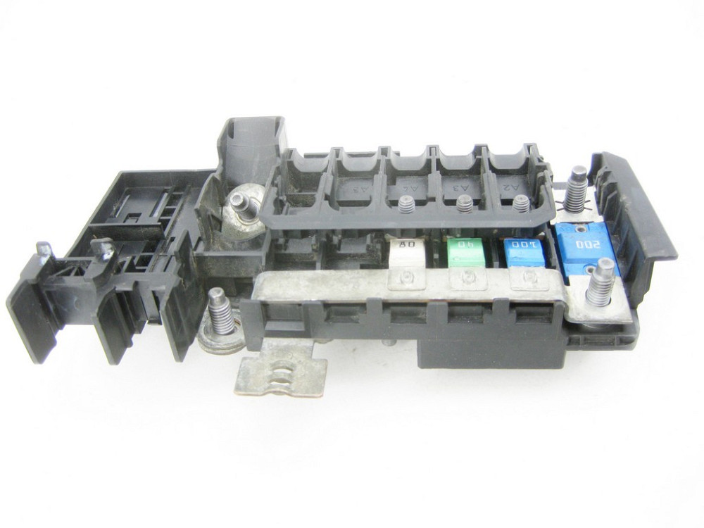 Mercedes-Benz  A2465400950 Блок силових запобіжників під капотом праворуч CLA C117 CLA Shooting Brake X117 GLA X156 B-class W242 Одесса - изображение 3