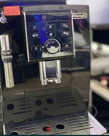 Кавомашина Delonghi Black. Київ