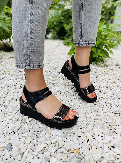 Olli Босоніжки жіночі чорні + квасоля OLLI 3-56274 літні / Шкіряні босоніжки на танкетці 37-39 Коломыя - изображение 2