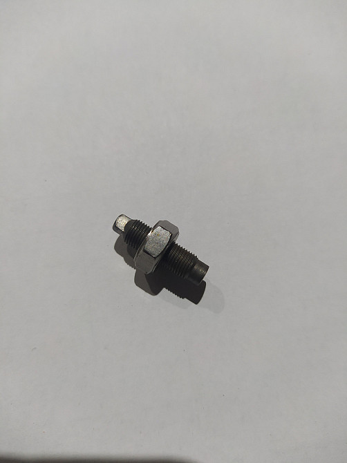 Болт регулювання клапанів (Ø5mm) Мукачево - фото 1