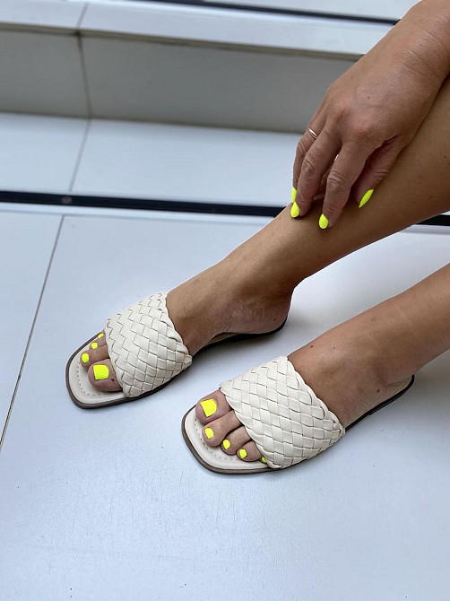 L&M Стильні шльопанці жіночі, штучна шкіра, бежеві на низькій підошві літні L&M 314-3 р. 38-40 Коломыя - изображение 5