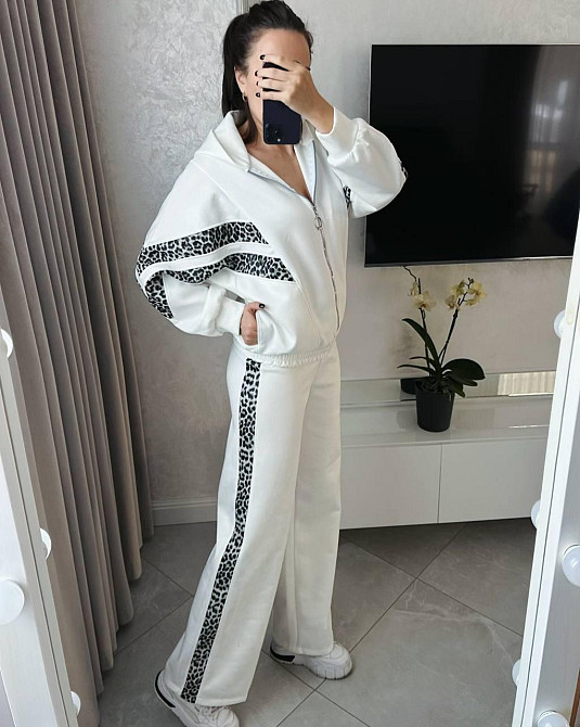 Жіночий стильний повсякденний костюм замша на дайвінзі Молочний, 48/52 Одеса - фото 5