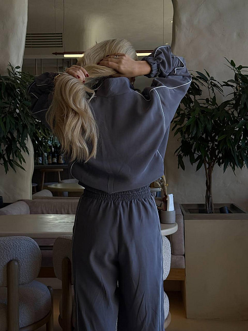 Женский стильный костюм двойка: кофта и штаны в спортивном стиле купра с бархатным напылением Серый, 44/46 Одесса - изображение 2