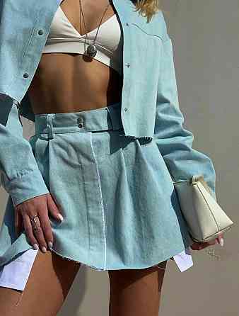 Жіночий стильний костюм-двійка: сорочка та спідниця з необробленим краєм джинс 46/48 Одеса