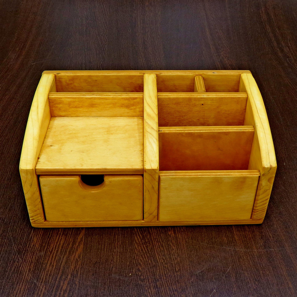 Настольный органайзер 