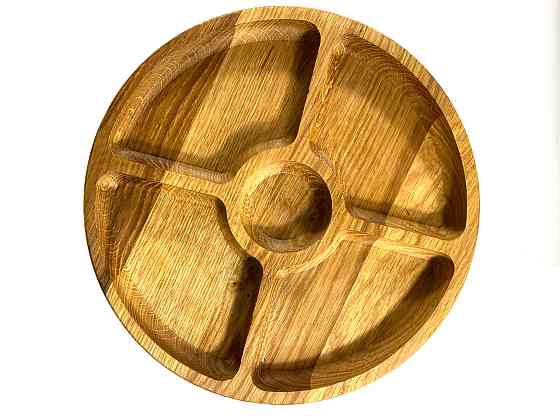 Деревянная тарелка из натурального дерева диаметр 30 см, высота 2 см, тарелка для закусок Каменец-Подольский