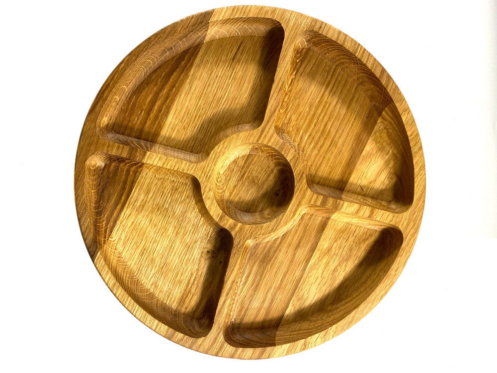Деревянная тарелка из натурального дерева диаметр 30 см, высота 2 см, тарелка для закусок Каменец-Подольский - изображение 2