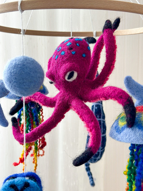 Дитячий мобіль на ліжечко для немовлят ручної роботи WooolyWool «Підводний світ» Київ - фото 9