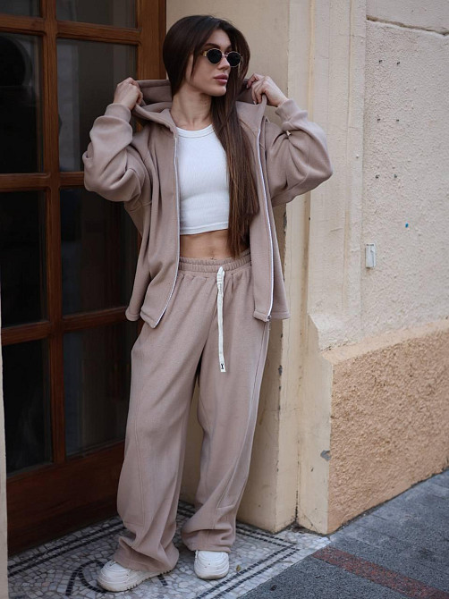 Жіночий теплий повсякденний костюм з турецького двостороннього флісу Бежевий Одеса - фото 7