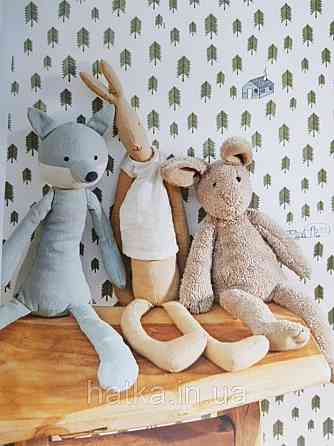 Шпалери флізелінові дитячі Caselio Our Planet дерева ялинки будиночки зелені намети на білому Київ