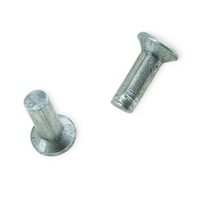 Заклепка зчеплення КАМАЗ, МАЗ (1кг-2080шт) 4х12 Мукачево - фото 1