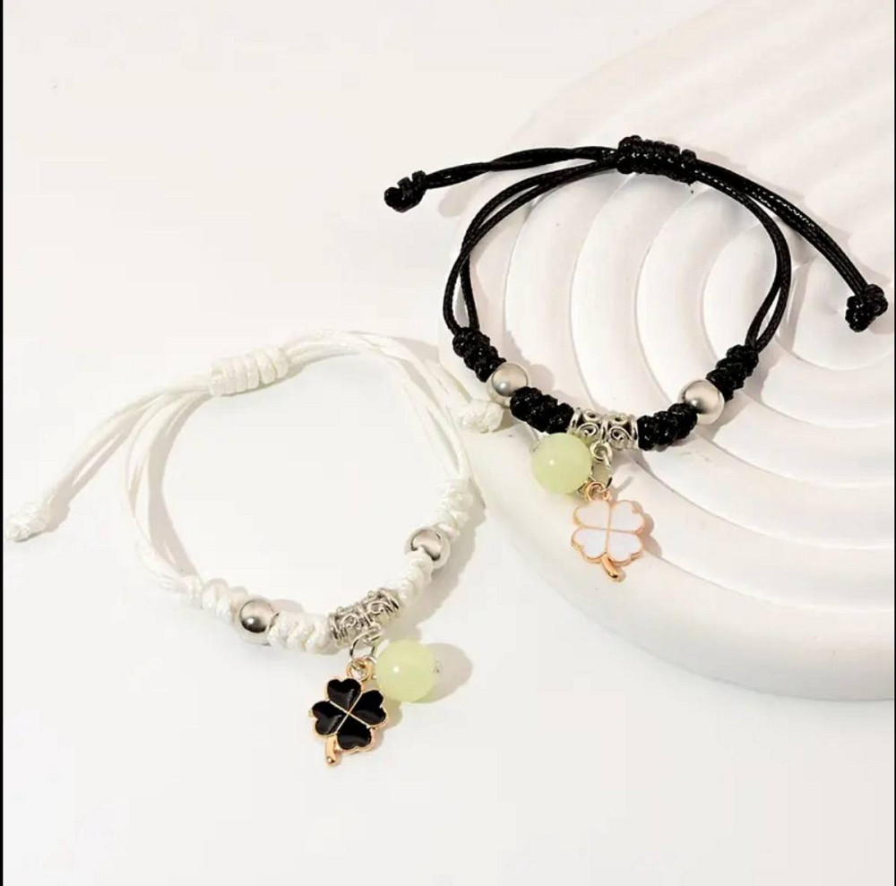 Парные браслеты с четырёхлистником, клевером, светящиеся – черный и белый Киев - изображение 1