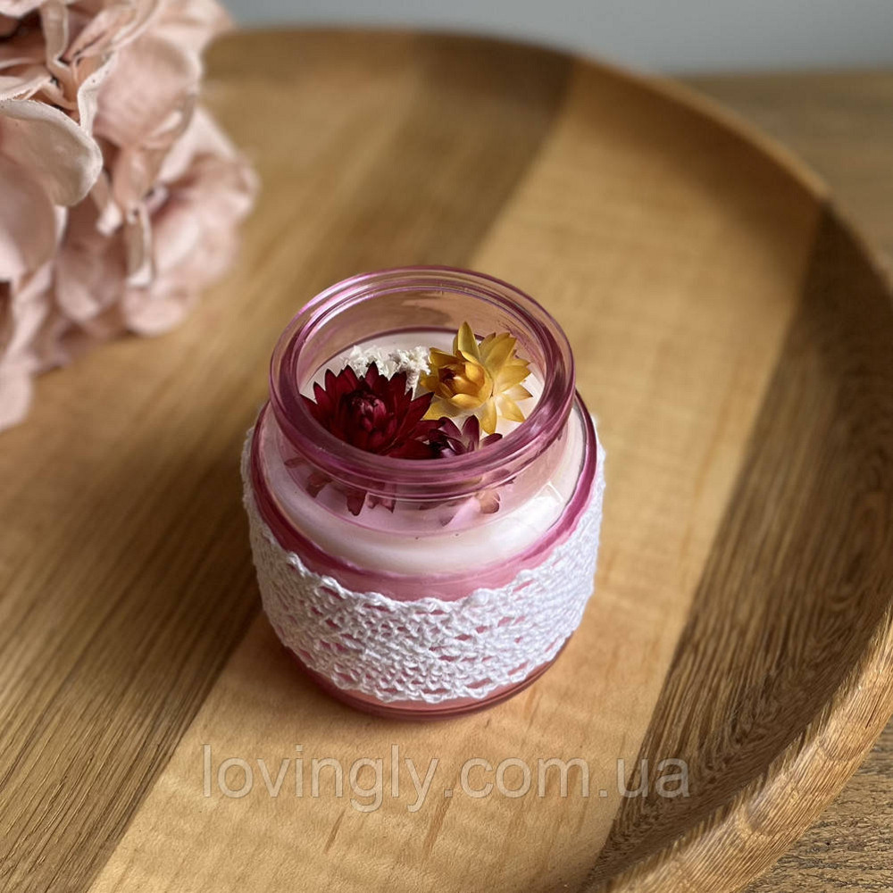 Ароматическая свеча из натурального воска в стеклянной колбе декорирована сухоцветами Ирпень - изображение 3
