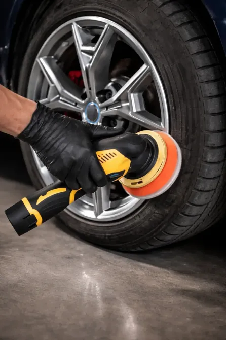 Аккумуляторная полировальная машинка 2 АКБ 1250W 12V с набором насадок Коломия - фото 3