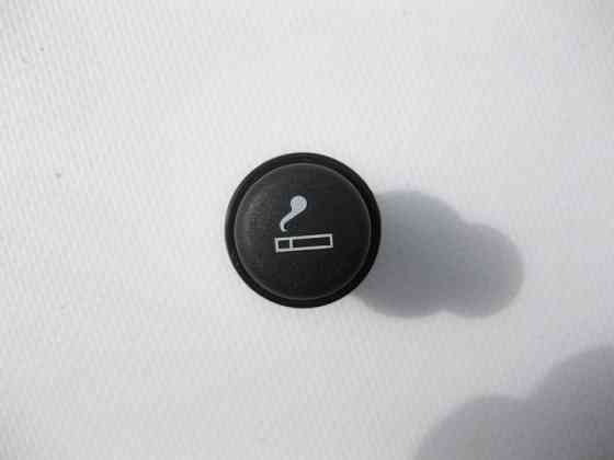 Mercedes-Benz  A0008201453 Прикурювач вставка 24V Sprinter W901 902 903 904 905 Одесса