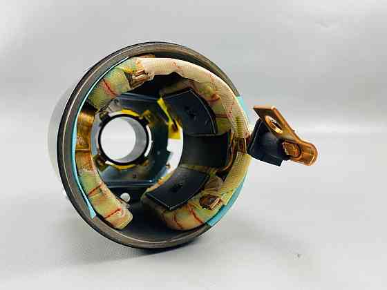 Статор зі щітками МТЗ, ЮМЗ, Т16, Т25, Т40 стартера 12 В 2,7 кВт Мукачево