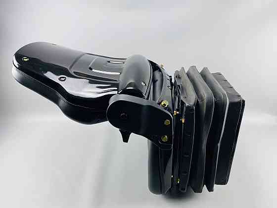 Сидіння трактора та спец. техніки універсальне. поліуретанова піна високої щільності + шкір. зам амортизація Мукачево