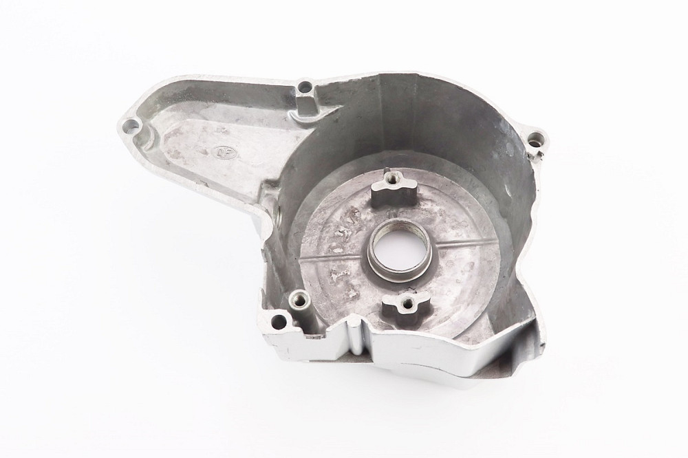 Кришка двигуна ліва (для статора магнето на 2 котушки) 70cc Київ - фото 3