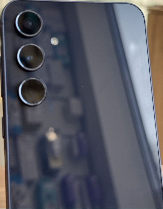 Смартфон Samsung A55 5G 128Gb. Navy blue. Киев - изображение 6