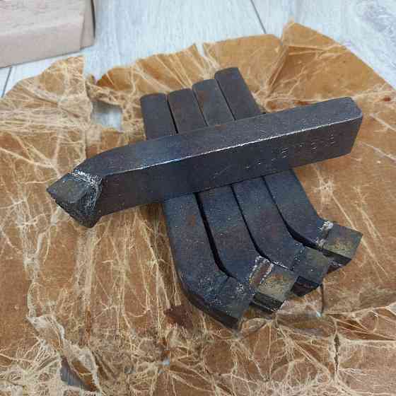 Різець прохідний відігнутий 25×16×140 Т15К6 — токарний різець по металу з твердосплавною напайкою Харків