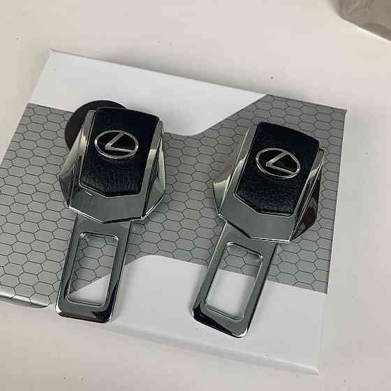 Заглушки для ременів безпеки на подарунок у коробочці Toyota, BMW, Lexus, Mazda, Nissan, Subaru, Chevrolet Lexus ( 20011 ) Харків