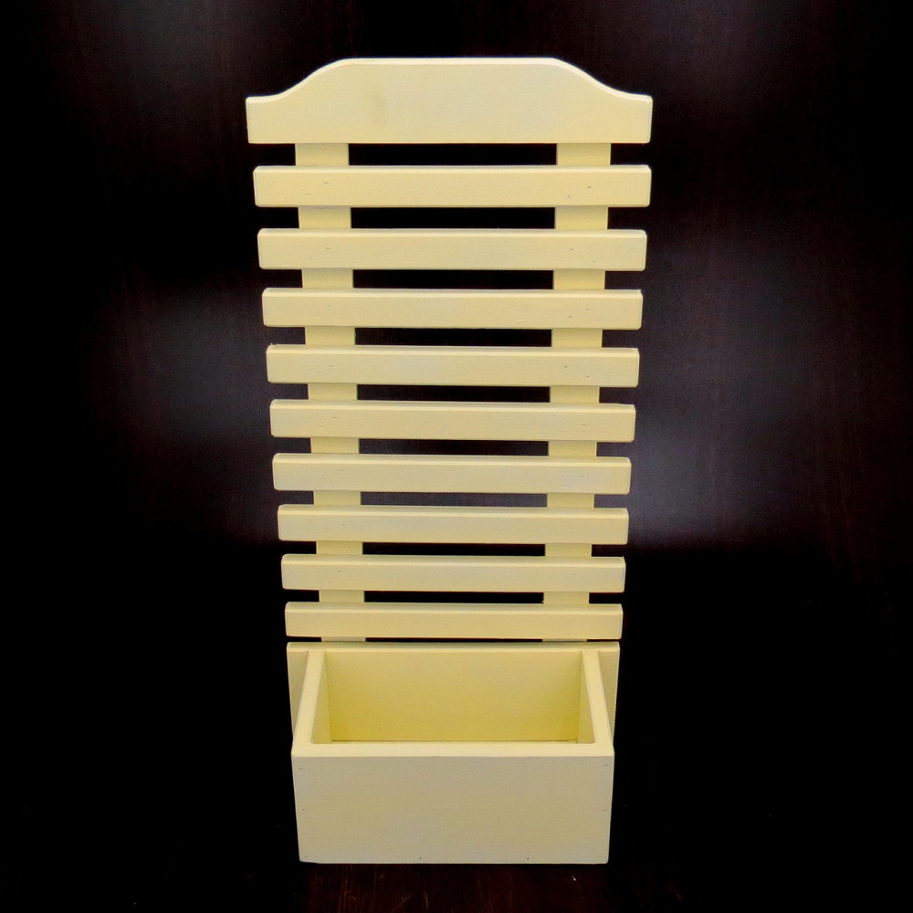 Полка настенная для цветов 